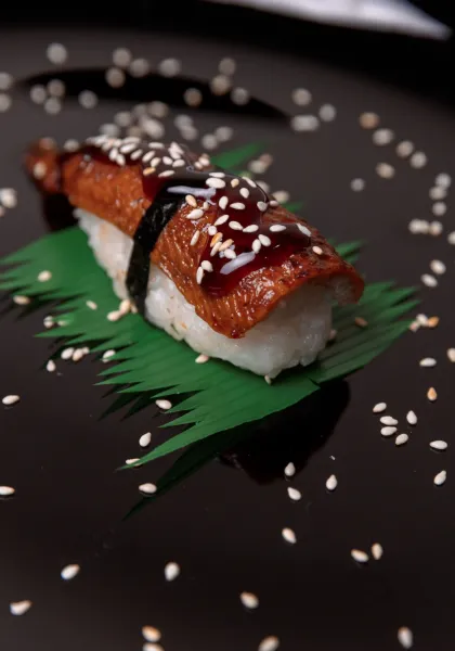 Нигири С Угрём